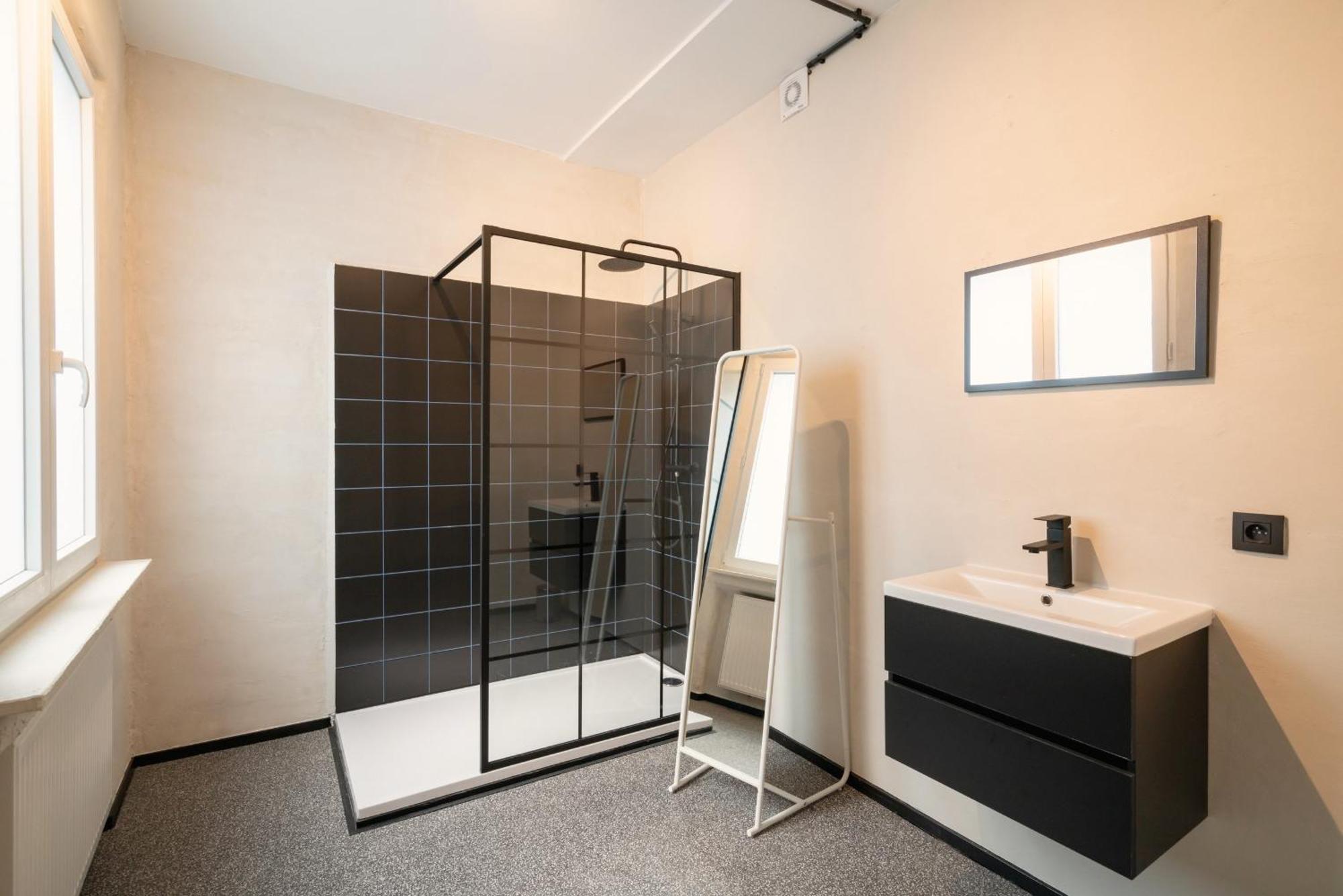 Charming And Spacious Apartments In The Heart Of Antwerpen Kültér fotó
